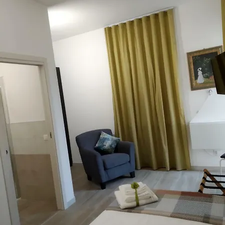 Arno Guest house